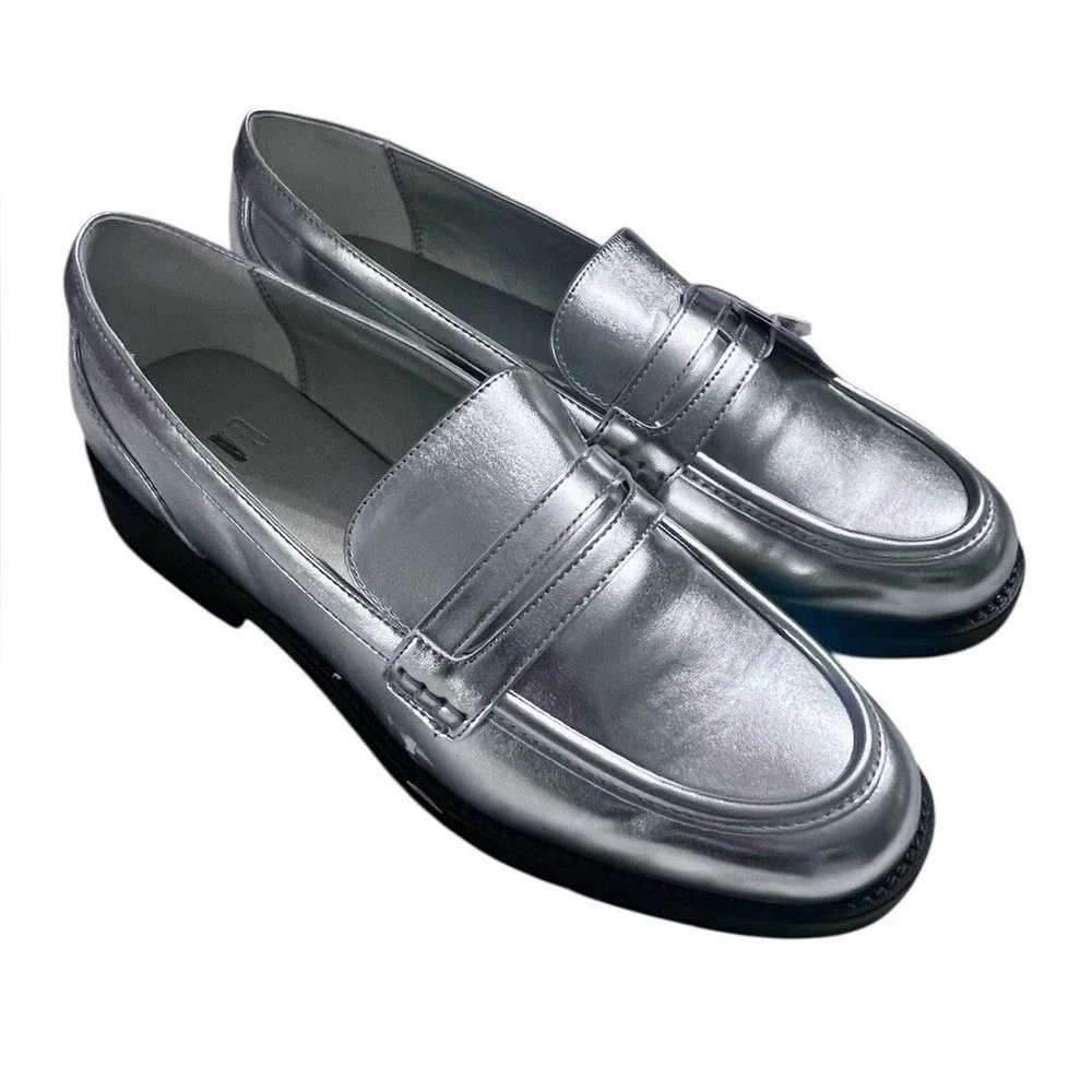 GAP Metallic Silver Vegan Leather Slip‎ On  Loafers Flats Women's Size: 9 NWT